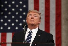 Nền kinh tế tăng trưởng nhanh nhất thế giới chậm lại, ngân hàng trung ương liên tục giảm lãi suất