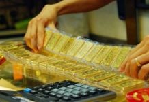 Giá vàng hôm nay 1/11: Tiếp tục suy giảm