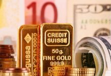 Vàng thế giới tiếp tục tăng khi đồng USD rớt đáy nhiều năm