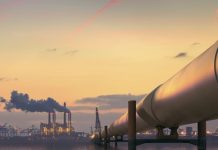 Dầu gần như đi ngang dù dự trữ tại Mỹ giảm mạnh